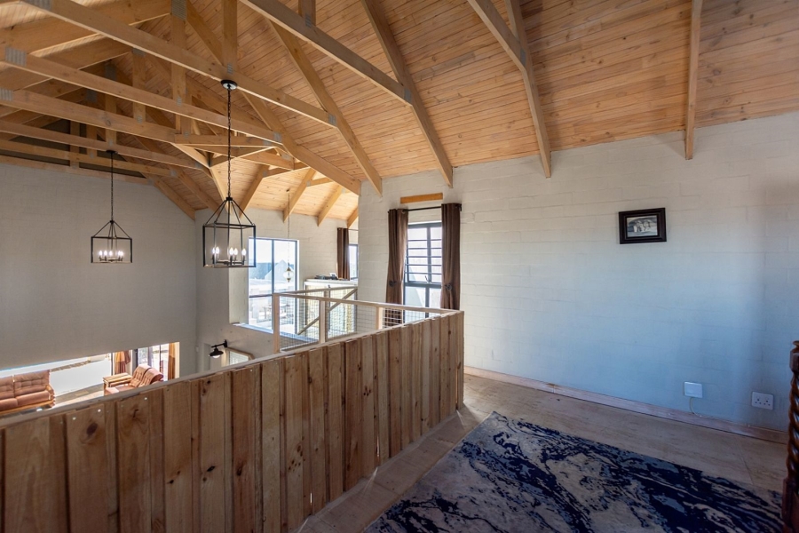 13 Bedroom Property for Sale in Olifantskop Western Cape